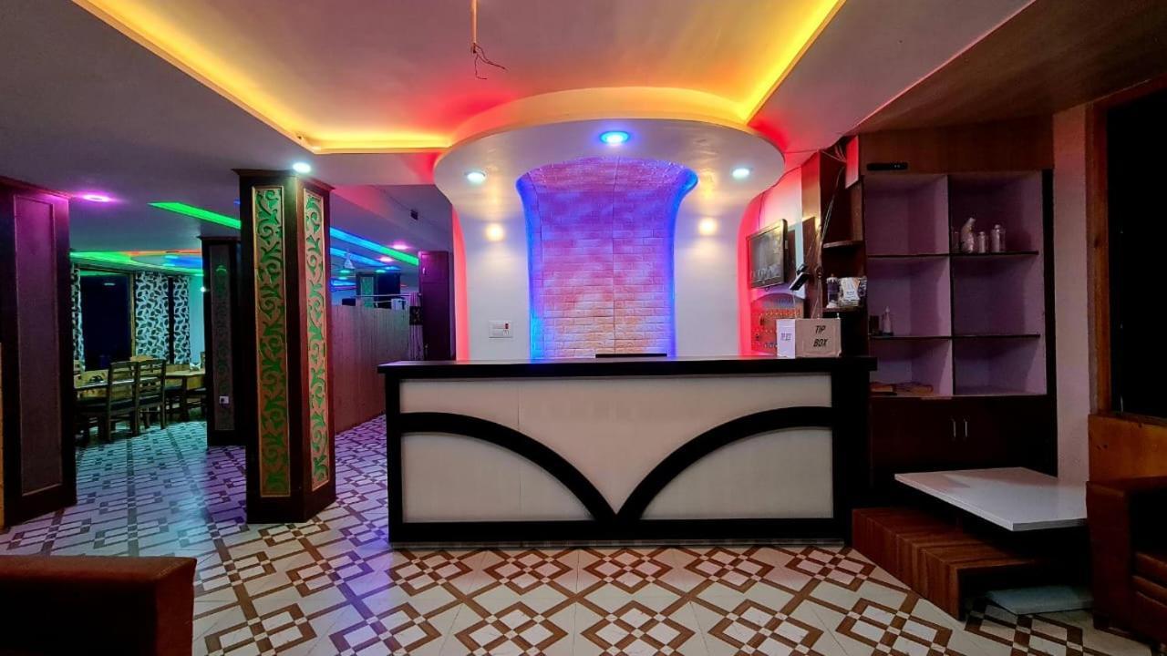 Hotel D Indian Kargil Eksteriør billede