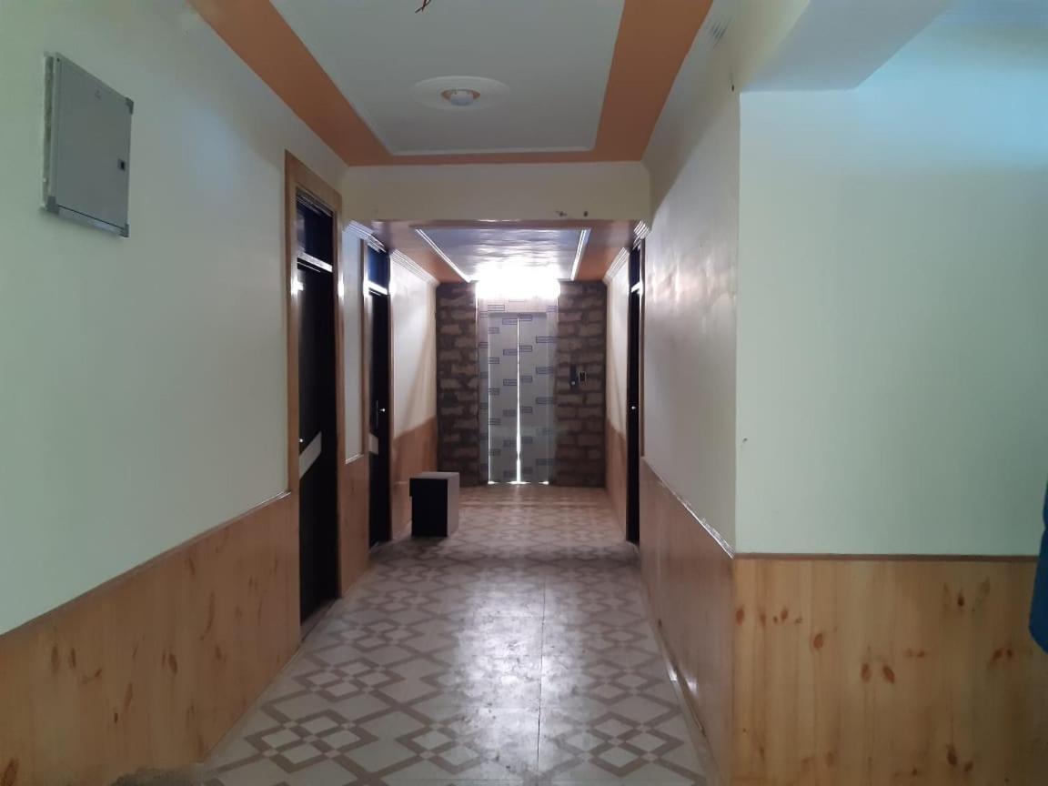 Hotel D Indian Kargil Eksteriør billede
